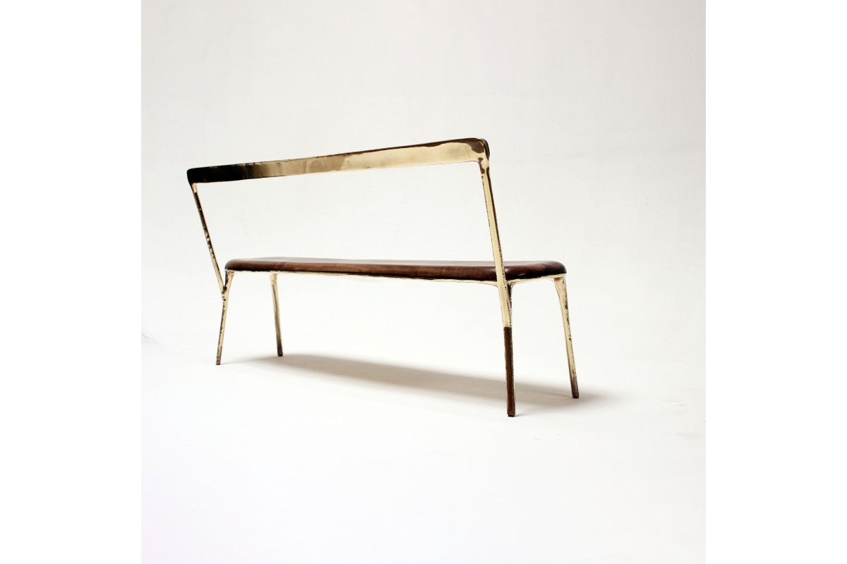 <a href=https://www.galeriegosserez.com/gosserez/artistes/loellmann-valentin.html>Valentin Loellmann </a> - Brass - Banc avec dossier